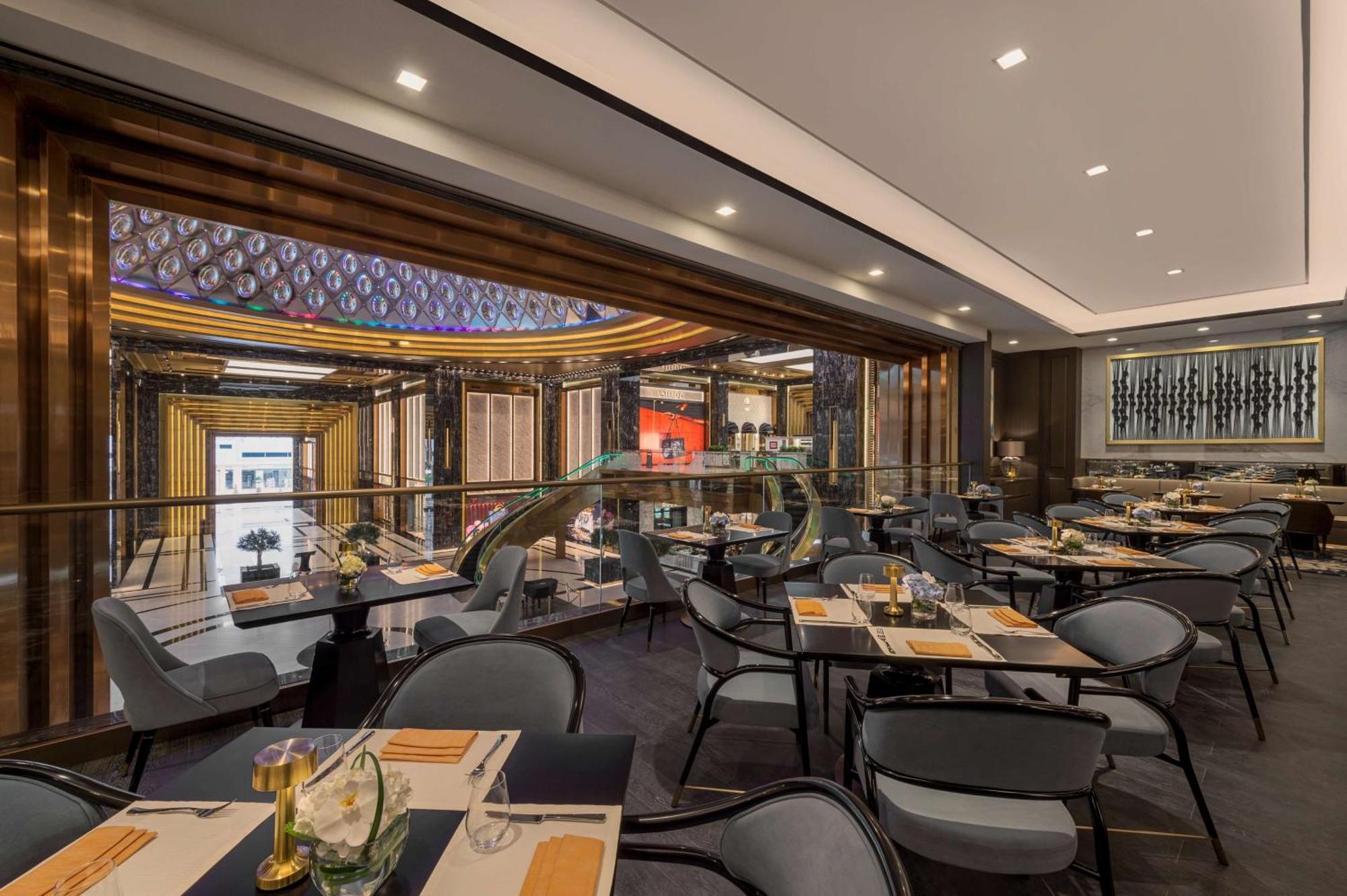 מלון כוויית Waldorf Astoria Kuwait מראה חיצוני תמונה The interior of the restaurant